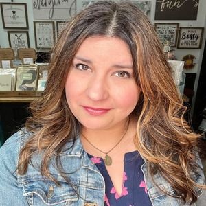 Meet your Posher, Kimberly